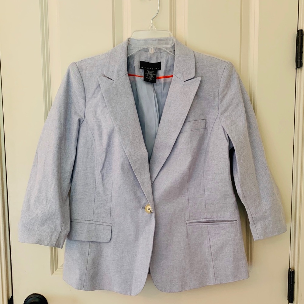 Attention Blazer